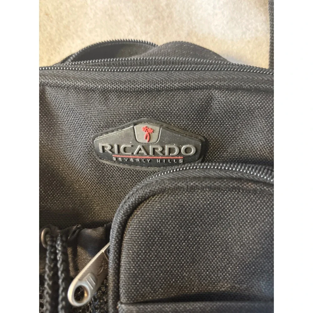 Ricardo Beverly Hills Crossbody Bag Mens Small Black Excellent Utility Travel